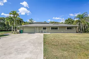 18975 SW 224th St, Miami, FL 33170 - Photo 9