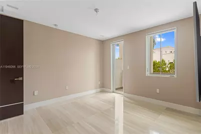 8415 NW 34th Dr, Doral, FL 33122 - Photo 77