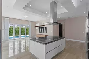 8415 NW 34th Dr, Doral, FL 33122 - Photo 23