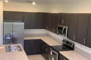 157 NE 27th Terrace, Homestead, FL 33033 - Photo 5