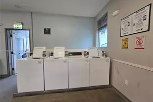 5208 SW 34th St, Davie, FL 33314 - Photo 39