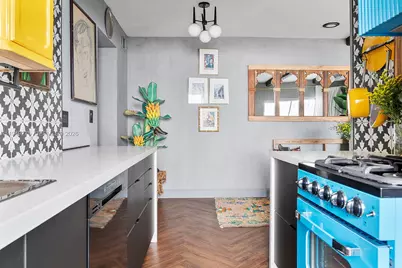 2858 Pine Tree Dr #4, Miami Beach, FL 33140 - Photo 13