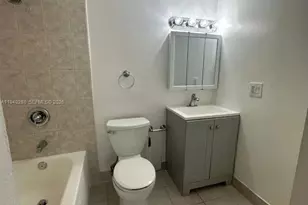 4803 NW 7th St, Miami, FL 33126 - Photo 11