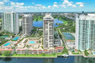 20191 E Country Club Dr, Aventura, FL 33180 - Photo 1