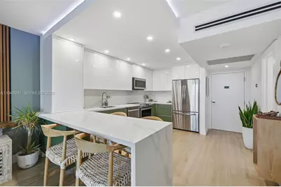 2301 Collins Ave #1429, Miami Beach, FL 33139 - Photo 5