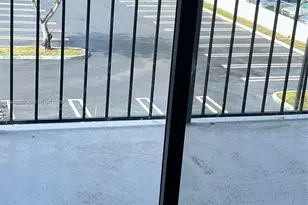 10431 N Kendall Dr, Miami, FL 33176 - Photo 9