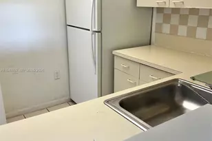 10431 N Kendall Dr, Miami, FL 33176 - Photo 7