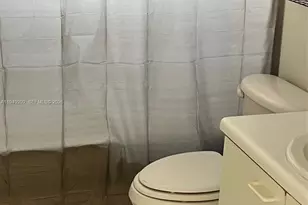 10431 N Kendall Dr, Miami, FL 33176 - Photo 23