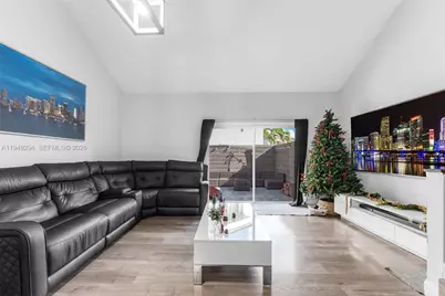 12909 SW 64th Ln, Miami, FL 33183 - Photo 5