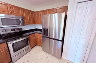 11202 NW 83 St, Doral, FL 33178 - Photo 11