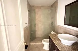 1802 Waterview Cir, Palm Springs, FL 33461 - Photo 11