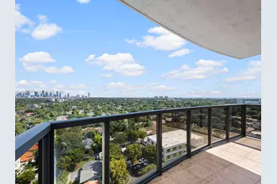 2301 SW 27th Ave #1403, Miami, FL 33145 - Photo 17