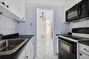 16750 NE 14th Ave, Miami, FL 33162 - Photo 7