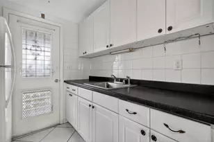 16750 NE 14th Ave, Miami, FL 33162 - Photo 5