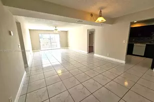 642 NW 13th St, Boca Raton, FL 33486 - Photo 5