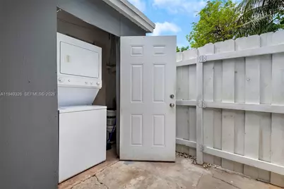 9710 SW Sw 161 St, Miami, FL 33157 - Photo 15