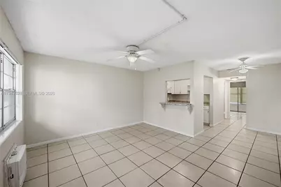 403 Sheffield Q #403, West Palm Beach, FL 33417 - Photo 3