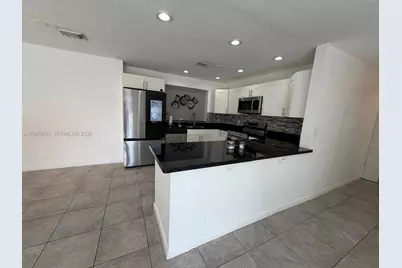 7321 Johnson St, Hollywood, FL 33024 - Photo 3