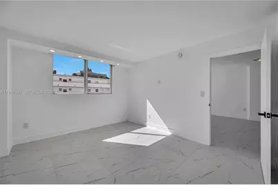 345 Ocean Dr #508, Miami Beach, FL 33139 - Photo 23