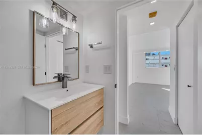 345 Ocean Dr #508, Miami Beach, FL 33139 - Photo 27