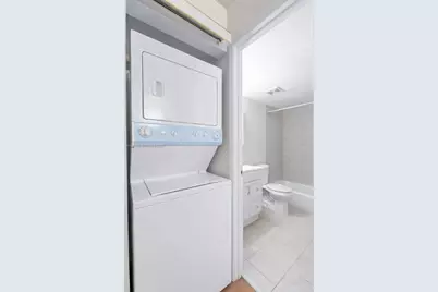 2178 W 60th St #18111, Hialeah, FL 33016 - Photo 11