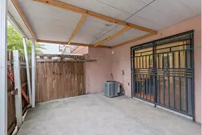 2178 W 60th St #18111, Hialeah, FL 33016 - Photo 13