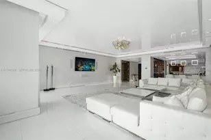 2711 S Ocean Dr, Hollywood, FL 33019 - Photo 7