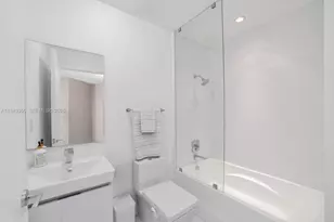 2020 N Bayshore Dr, Miami, FL 33137 - Photo 41