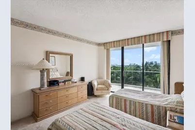 2800 Island Blvd #702, Aventura, FL 33160 - Photo 15