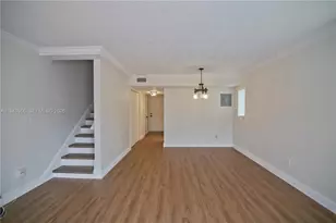 8500 SW 109th Ave, Miami, FL 33173 - Photo 11