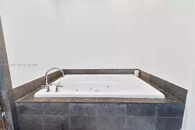 3801 Collins Ave #1105, Miami Beach, FL 33140 - Photo 33