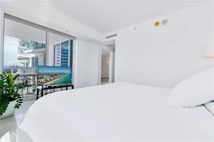 3801 Collins Ave, Miami Beach, FL 33140 - Photo 13
