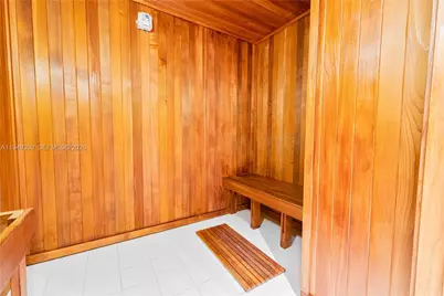 3801 Collins Ave #1105, Miami Beach, FL 33140 - Photo 37