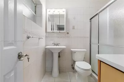 1211 NW 179th St, Miami Gardens, FL 33169 - Photo 17