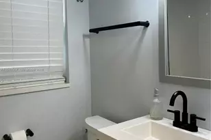 2508 Bay Dr, Pompano Beach, FL 33062 - Photo 17