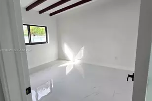10525 SW 112th St, Miami, FL 33176 - Photo 23