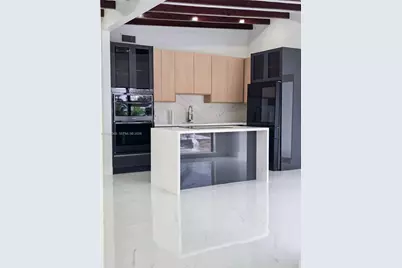 10525 SW 112th St, Miami, FL 33176 - Photo 7