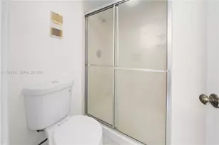 20905 NE 8th Ct, Miami, FL 33179 - Photo 13