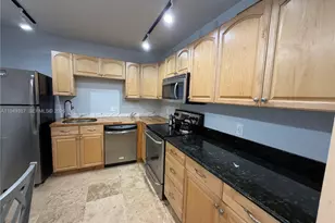 2801 NE 183rd St, Aventura, FL 33160 - Photo 7