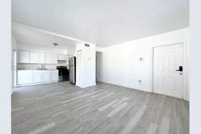 1130 NE 111th St, Biscayne Park, FL 33161 - Photo 5