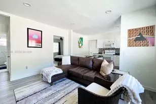 1130 NE 111th St, Biscayne Park, FL 33161 - Photo 13