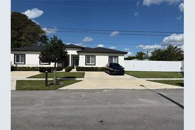 12047 12049 SW 213th St, Miami, FL 33177 - Photo 3