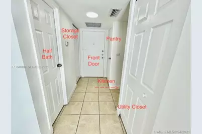1800 Collins Ave #7C, Miami Beach, FL 33139 - Photo 13