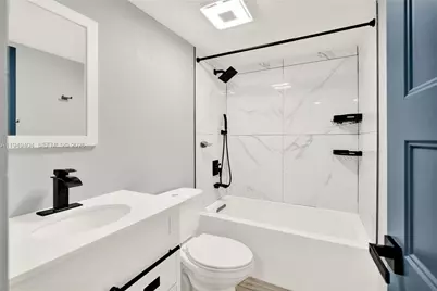 463 E 61st St, Hialeah, FL 33013 - Photo 13