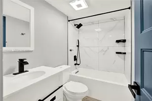 463 E 61st St, Hialeah, FL 33013 - Photo 13