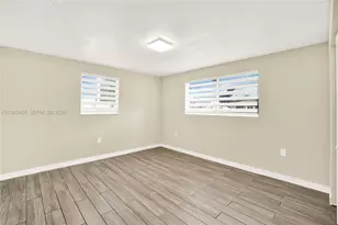 463 E 61st St, Hialeah, FL 33013 - Photo 11