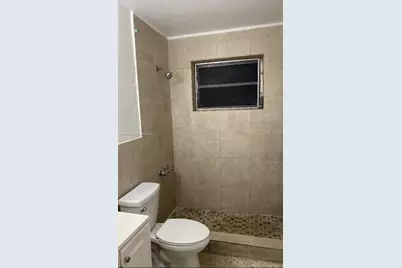 626 NE 61st St #5, Miami, FL 33137 - Photo 9
