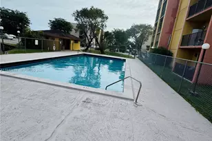 4717 NW 7th St, Miami, FL 33126 - Photo 3