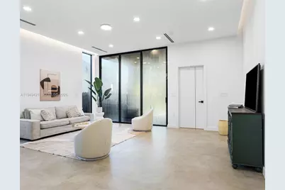 2823 SW 23rd Ter, Miami, FL 33145 - Photo 9