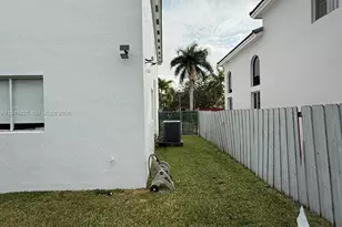 1598 SW 154th Path, Miami, FL 33194 - Photo 17